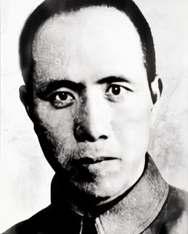 一群国民党败将，在监狱里分析淮海战役失败原因，最终达成了共识