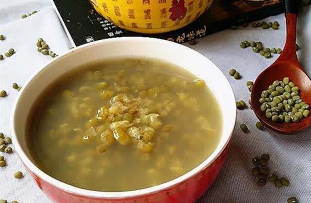 还记得曾被称为“中国食疗第一人”的张悟本吗？他后来怎样了？