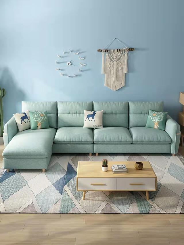 客厅沙发套适合什么颜色(家里的沙发套选什么颜色好看)