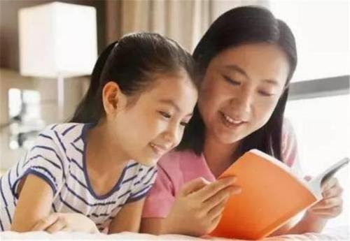 一个母亲的悲哀：总爱打着爱的旗号施暴，却还认为自己牺牲了所有