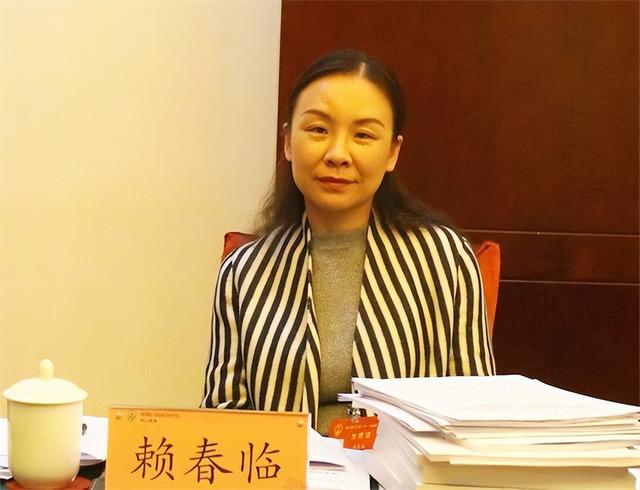 湖北女首富赖春临，摆摊起家，如今身家已达60亿