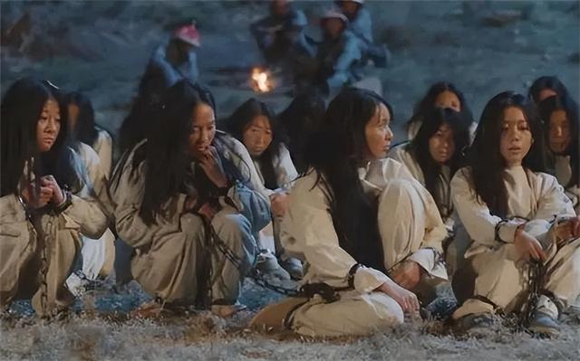 古代押运流放的女囚犯，来回足足数千里路，为何衙役们还争着要去