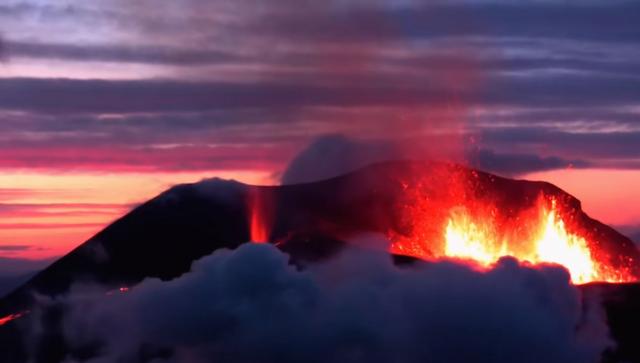 黄石超级火山爆发，全球90％人类10年灭绝，该怎么活下来