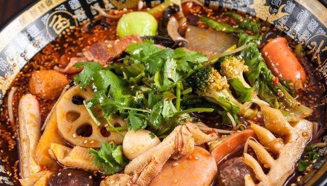 五种食物不要当晚餐吃！容易患肠胃炎，睡眠质量下降还会发胖