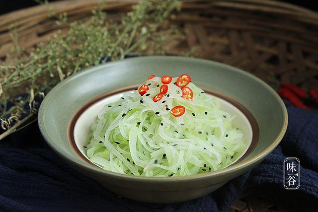 立夏后，宁可少吃肉也要吃6种时令菜，鲜嫩又营养，顺利入夏