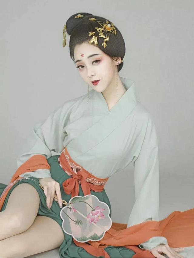她的古风装扮真的太美了吧