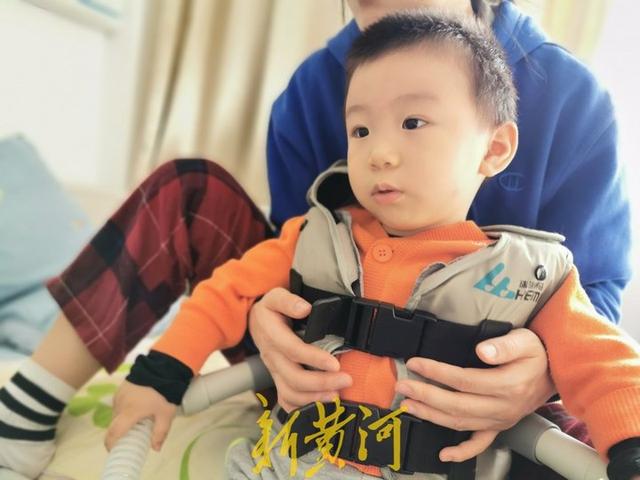 69.97万元或降价到10万元！天价救命药进医保，SMA患儿家长喜极而泣