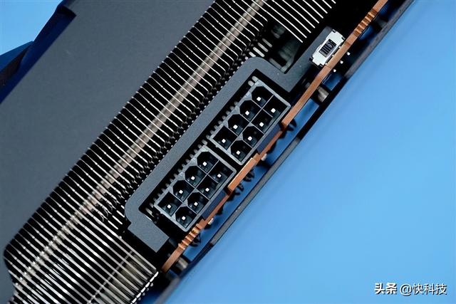 9999元游戏利器！瀚铠RX 6900XT超合金版图赏