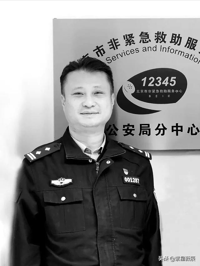 22万百姓盼毛主席给董存瑞题词，主席没题，但他的解释让国人泪目