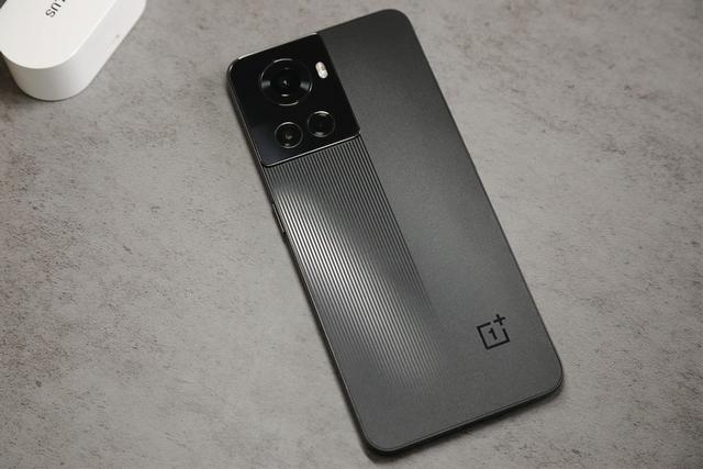 红米、真我、一加月销量对比，天玑8100三大主力谁更受欢迎？