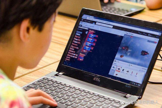 孩子们在编程课上学到了什么? – 编程培训班
