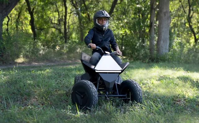 特斯拉新车来了，续航仅24公里？周车圈新闻