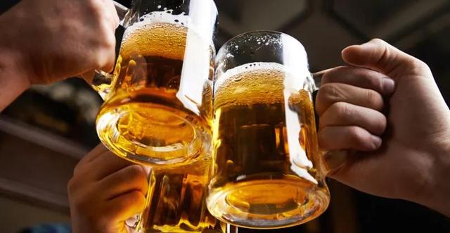 心怕累、肝怕硬、胃怕凉、肺怕烟、肾怕咸！想健康，谨记三戒四勤