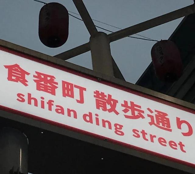 压力特别大的抑郁文案//谁不是把自由卖了，换成了柴米油盐