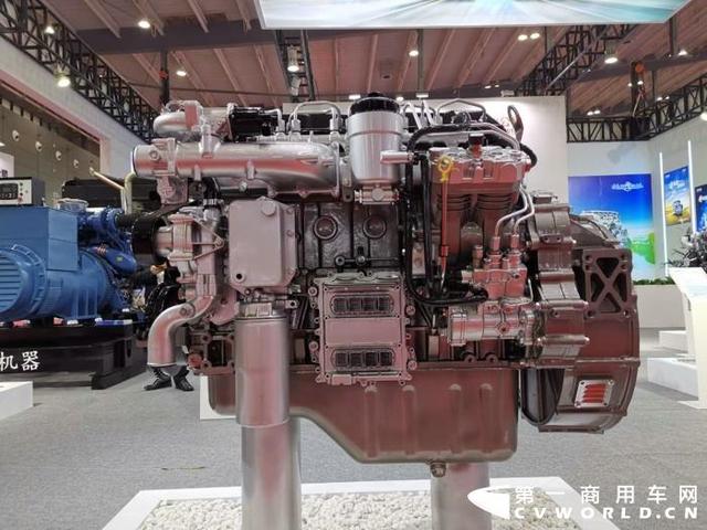 先睹为快！潍柴玉柴/解放/云内等争霸 第20届内燃机展蓝牌动力比拼