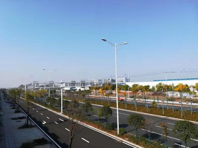 湖南一城市道路命名隨便，一些用破産企業命名，沿途有著煙火氣息