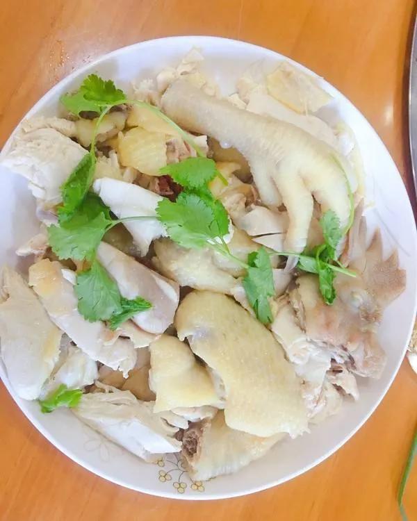 为何中国男足被称为 白斩鸡 Zh中文网