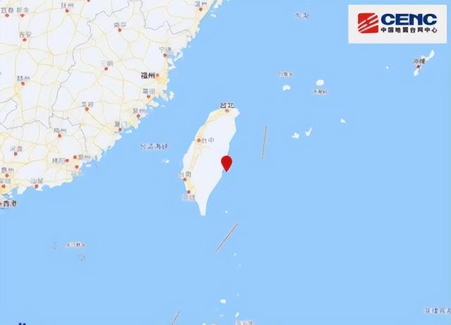 大震前兆？我国台湾8小时发生79次地震，路面出现10吨巨石
