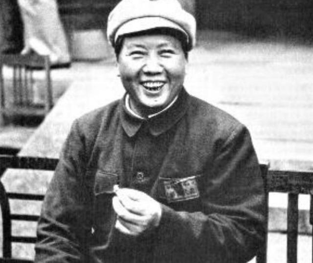 新中国成立后，一名马夫到北京参观却没钱回家：找我毛大哥要点