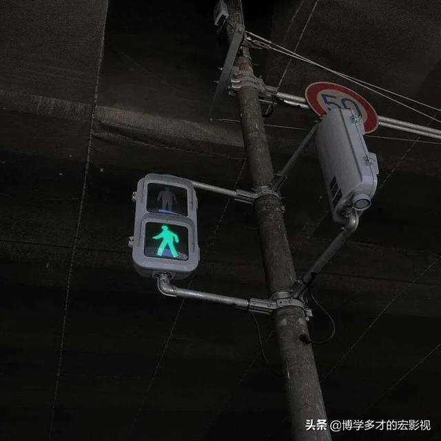 朋友圈养眼的文案