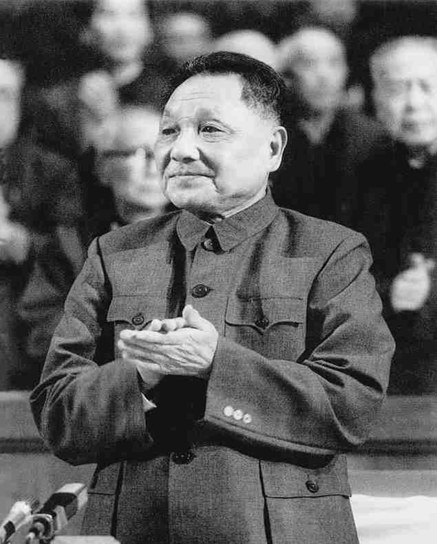 天安门毛主席画像是否永远保留？早在1980年，邓小平便给出了答案