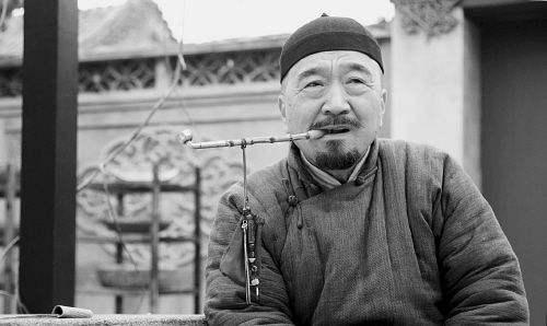 李保田一生不接广告，不参加儿子婚礼，不和王刚合作，今住廉价房