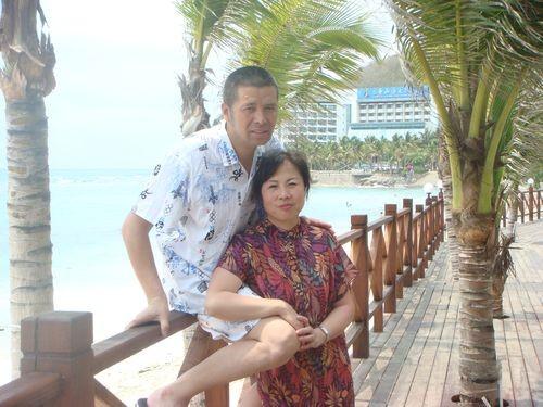 隋俊波：父亲禁止她恋爱，错过靳东保剑锋后被催婚，如今怎样了？