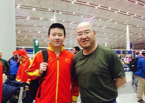 英如镝：我爸是英达，我哥是巴图，我在拥有父爱的环境中成长
