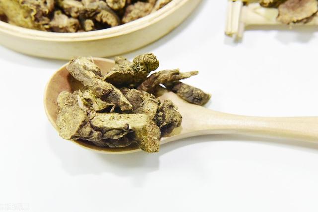 天生一对好搭档苍术和白术傻傻分不清，他们到底是啥关系？