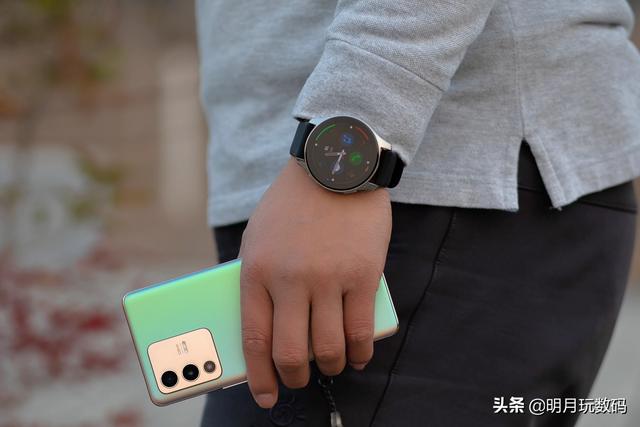摆脱手机缚束，让运动更自由，vivo WATCH 2智能手表评测