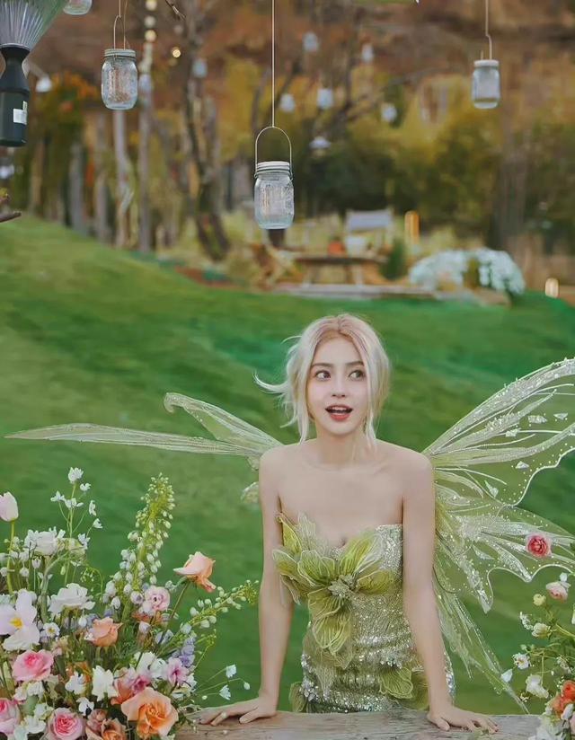 angelababy 精灵装造型太美了