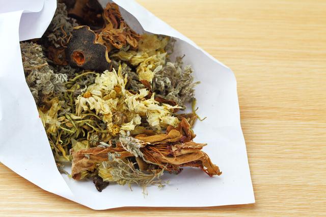 3种中药已被《国家药典》禁用！有肾毒性还致癌，不要以为是好药