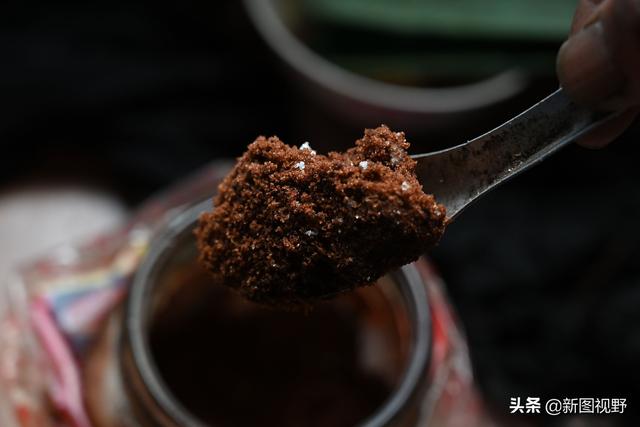 106岁长寿爷爷，每天喝2壶茶，100岁时戒酒，至今还自己烧水做饭