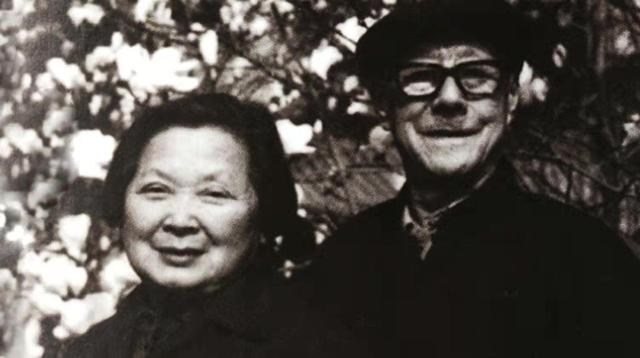 1972年袁世凯表侄向陈毅敬献一副挽联，毛主席看后：给他安排工作