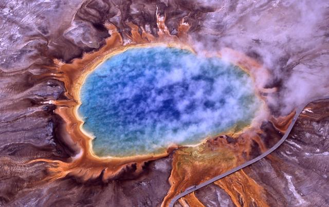 深海，科学家发现“第四种相”：物质并非只有固态、液态和气态