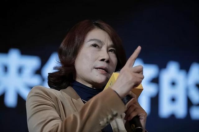 魏银仓到底有何手段，骗走董明珠26亿，将霸道总裁耍得团团转