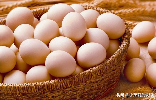 8种食物富含“卵磷脂”，营养高还便宜，冬天常给家人吃，好处多