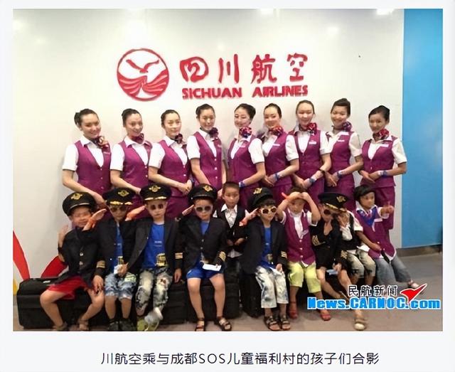每日搜救后他们都向坠机点深深鞠躬