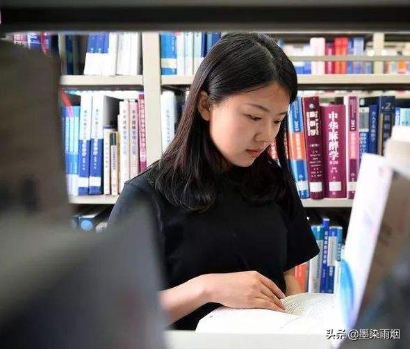 江梦南：耳朵听不见，我用眼睛“听”声音，一样考上清华