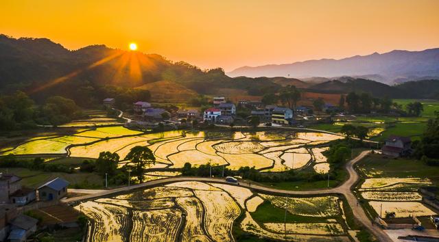 美丽乡村的句子唯美简短