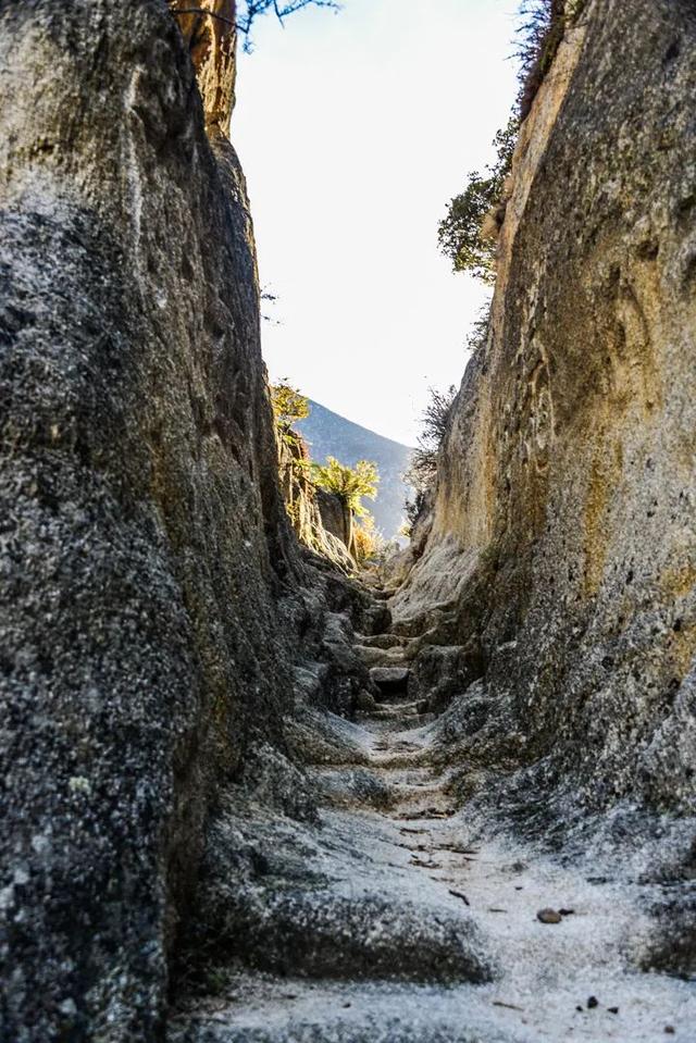 康藏官道｜路書翻越天險，帶你用越野的方式進藏