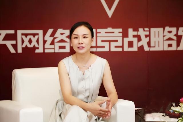 湖北女首富赖春临，摆摊起家，如今身家已达60亿