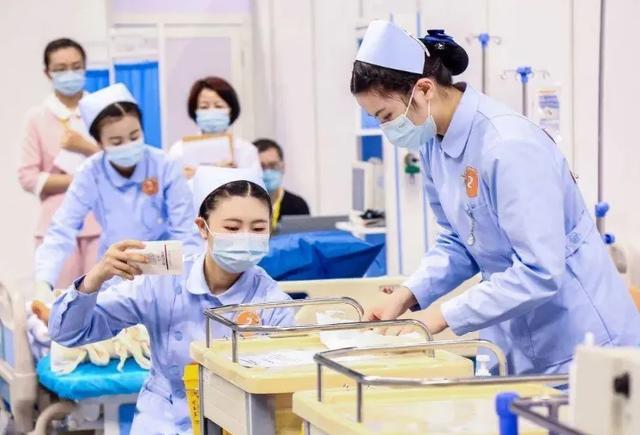 研究生面试三甲医院被刷，得知他的高考成绩，网友：进不去就对了