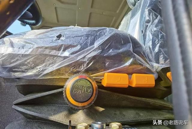 宇通宽体矿用自卸车