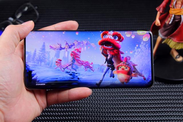 荣耀Magic4 Pro：性能、影像、安全，一部几乎做到面面俱全的旗舰