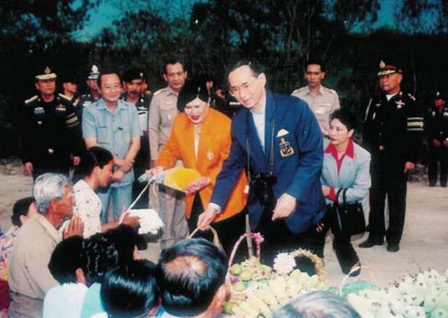 月日武里南皇家大学纪念国王陛下 新闻时间