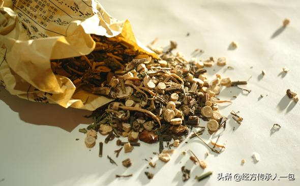 临床治疗脾胃的常见症状以及方法