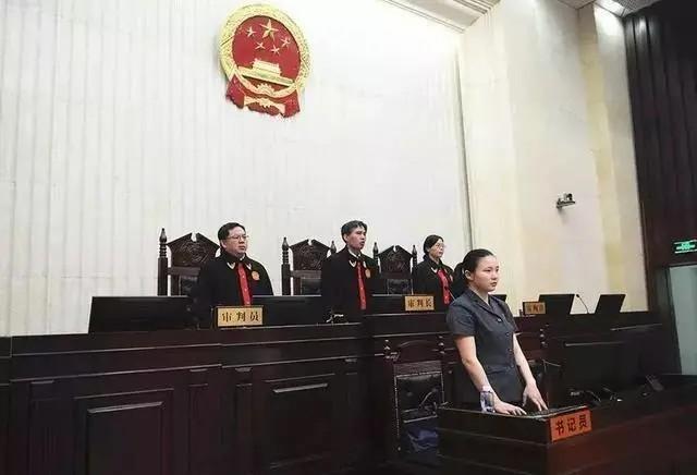 起底湖南黑老大：涉案15亿，曾花两千万策反协警，刀砍欠债哥们