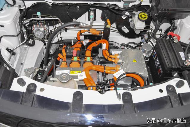 新车 | 售价4.57万元起，东风EX1 PRO、虎曜版上市，定位小型SUV