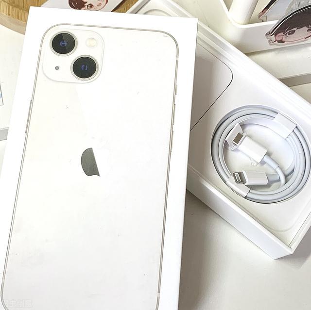 iPhone有那么多问题，为啥很多人还在用呢？内行人说出3个原因